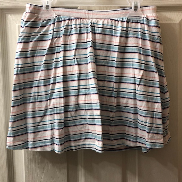 2 Old Navy Girls Skirts with Shorts Underneath - Picture 4 of 6